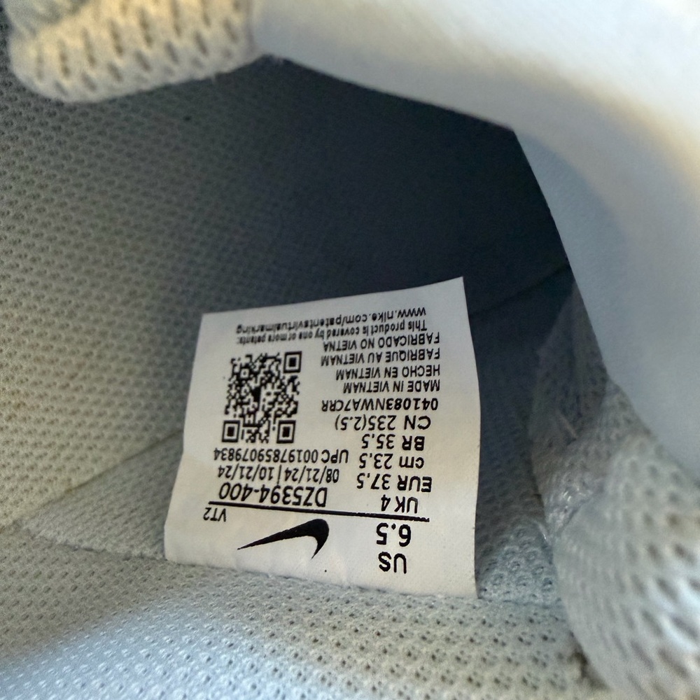 Nike Low-Top Platform Sneakers - Light Blue/White - Picture 4 of 7